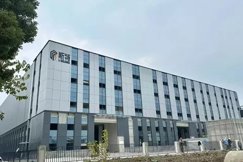 Annual Report: S-T Intelligence delivers a satisfactory answer in 2024