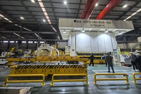 STSP2-1600T Servo Press Empowers Shanghai Automotive Manufacturer to Achieve New Breakthrough in Intelligent Manufacturing